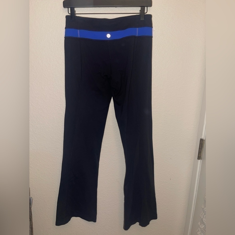 lululemon flared yoga leggings